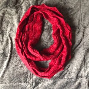 Red infinity scarf